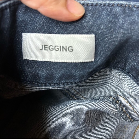 Torrid Jegging Skinny Super Stretch High-Rise Jean - Picture 5 of 8